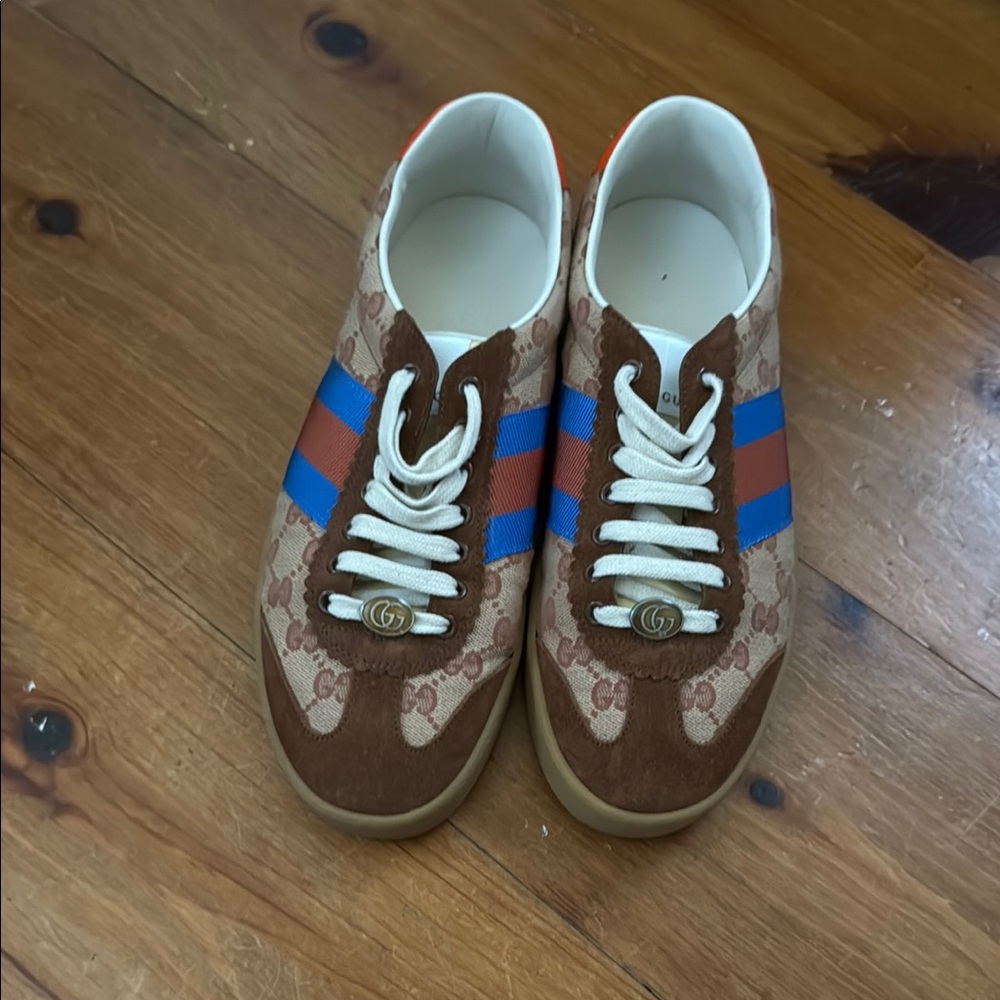Gucci G74 BRICK and Red Logo Sneakers